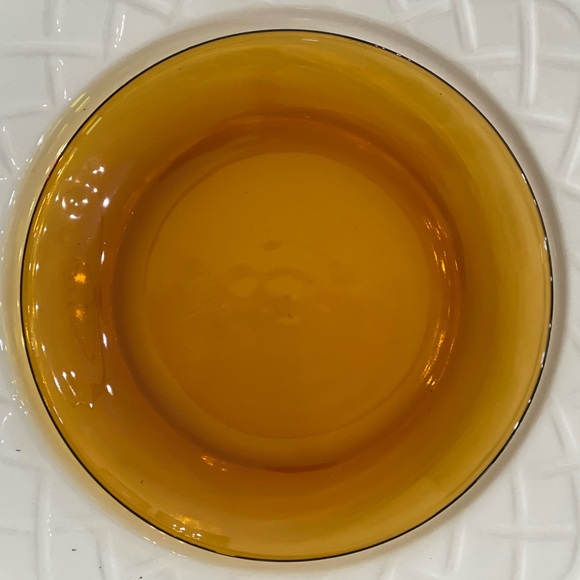 🍂4 Vintage KIG Indonesia Amber Glass Salad Plates🍂 - Picture 1 of 4